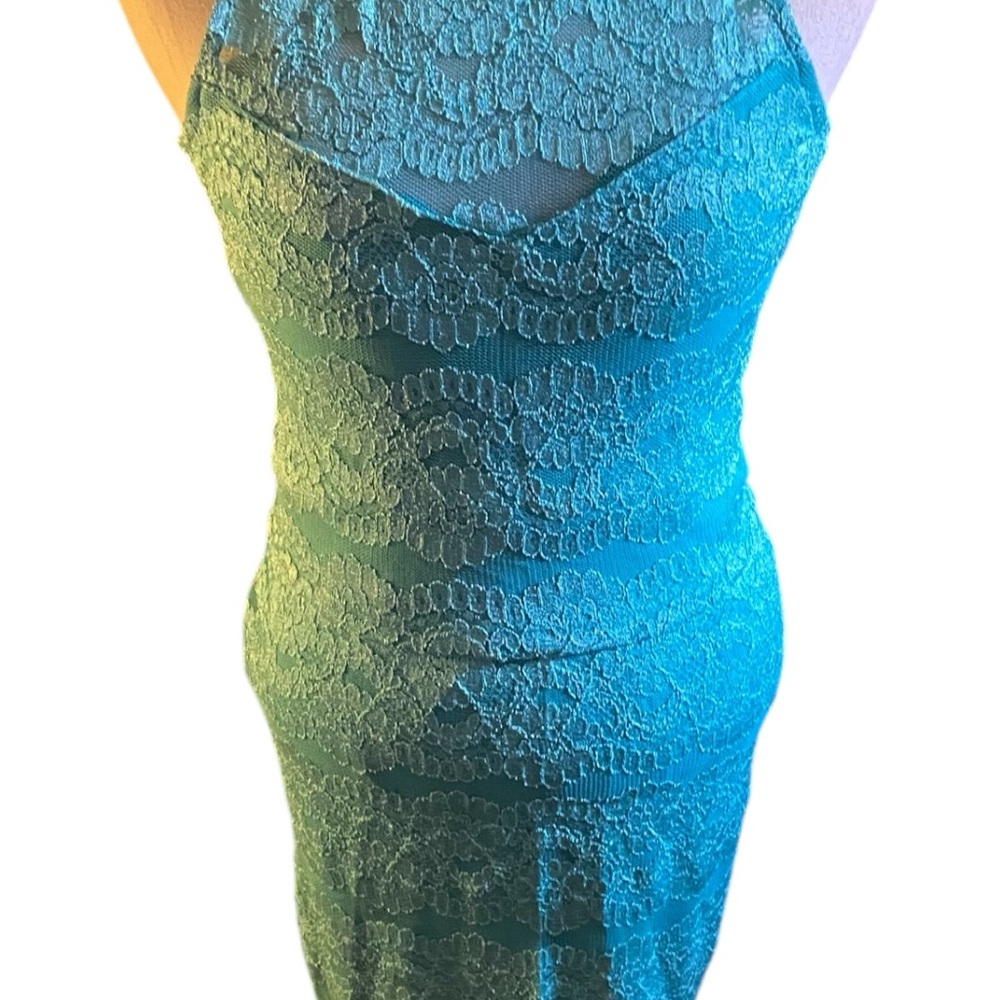 Elegant Green Lace 2pc.Set #N077